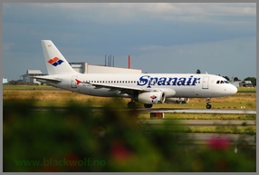 Spanair EC-IAZ A320